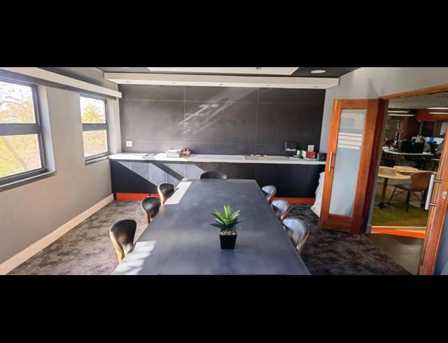 BUSINESS PROPERTY TO RENT IN TYGER VALLEY